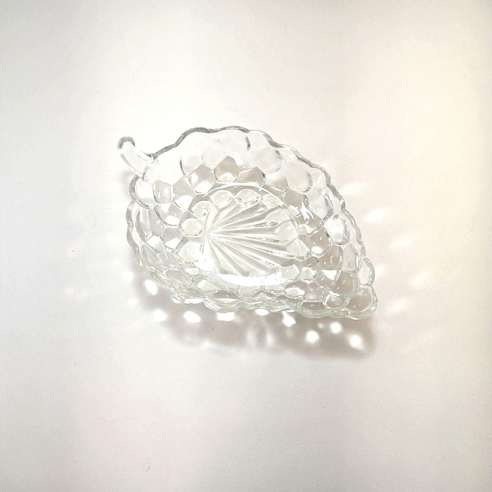 Vintage Anchor Hocking 1950's Bubble Pattern Grape Shape Dish Collectible Glass